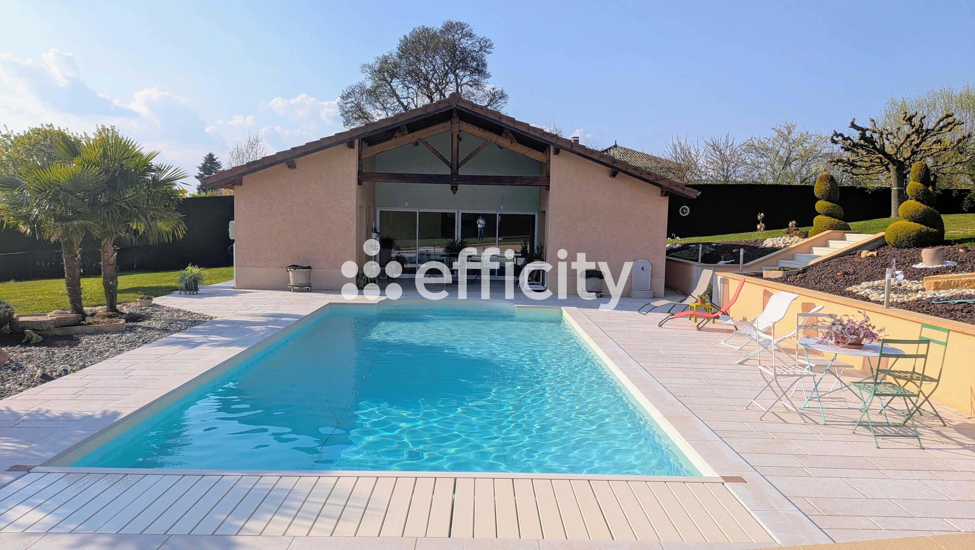 Achat immobilier Maison 8 pièces  179m2 à Saint-Jean-sur-Veyle (01290) - Photo n°4