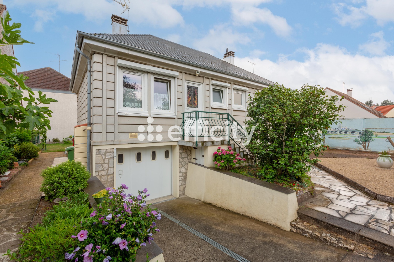 maison 4 pièces - 140m2 à Saint-Jean-de-la-Ruelle (45140)