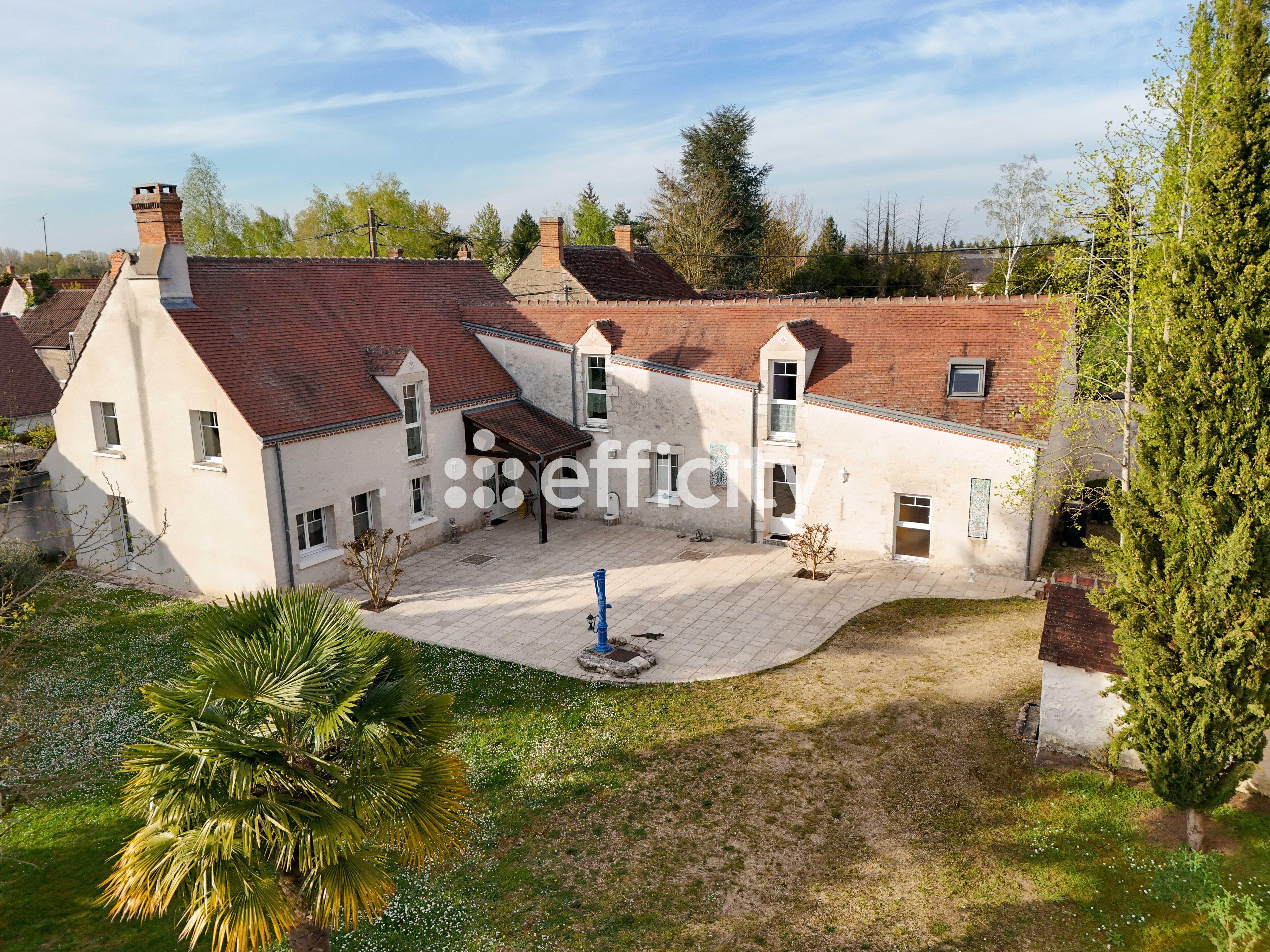 maison 8 pièces - 300m2 à Cléry-Saint-André (45370)
