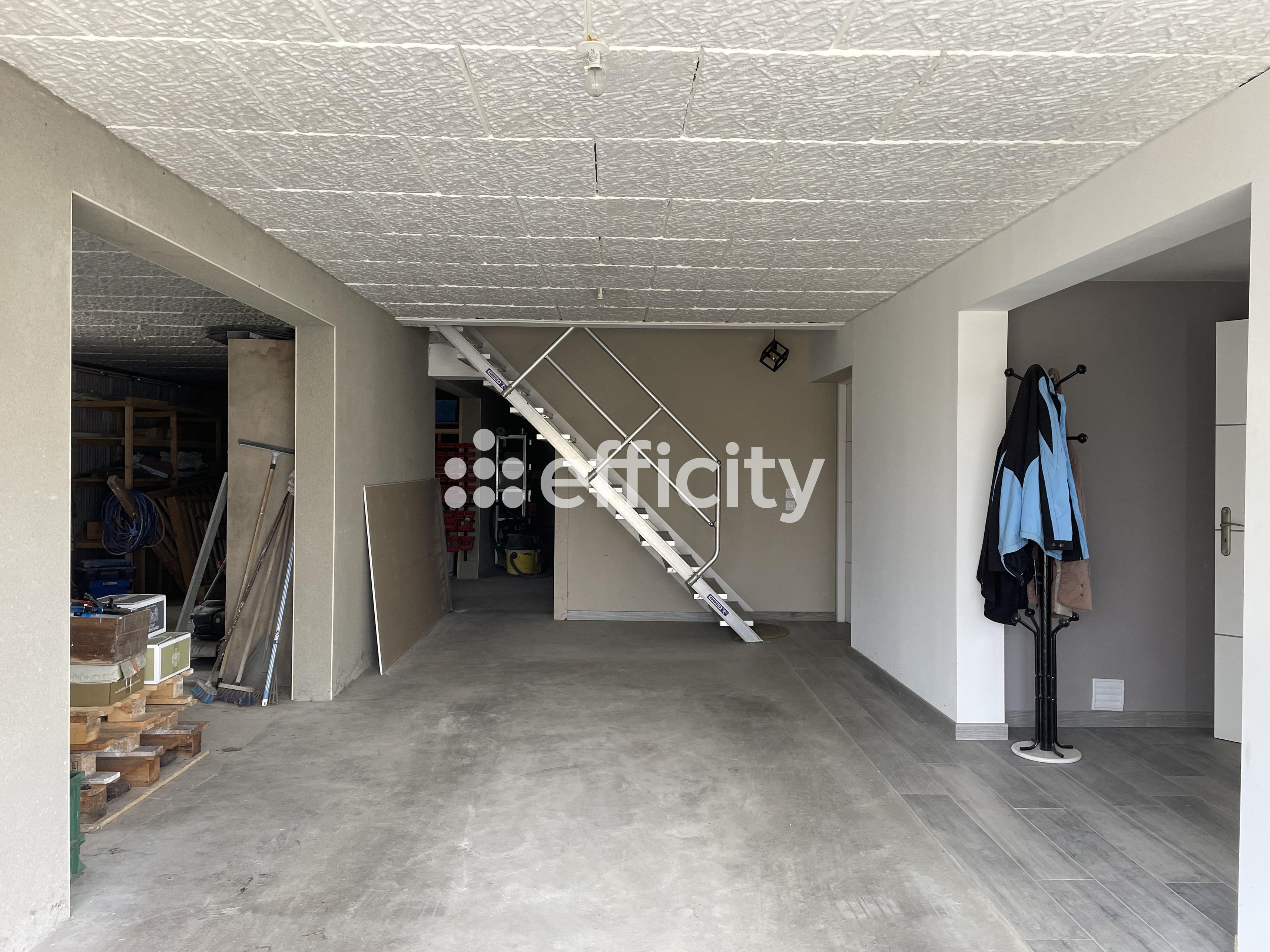 Achat immobilier Maison 4 pièces  197m2 à Les Billaux (33500) - Photo n°15