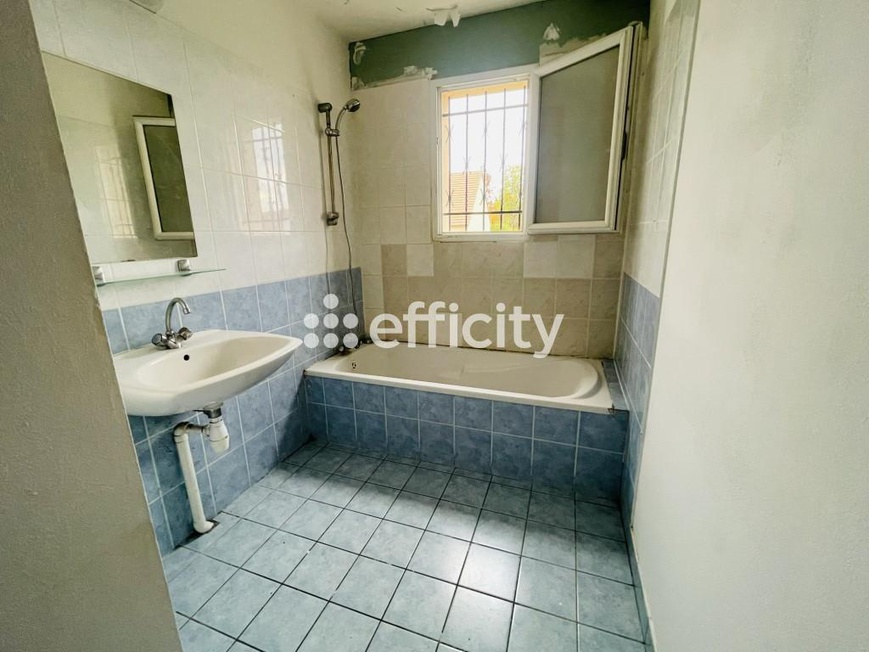 Achat immobilier Maison 5 pièces  84m2 à Cherré-Au (72400) - Photo n°8