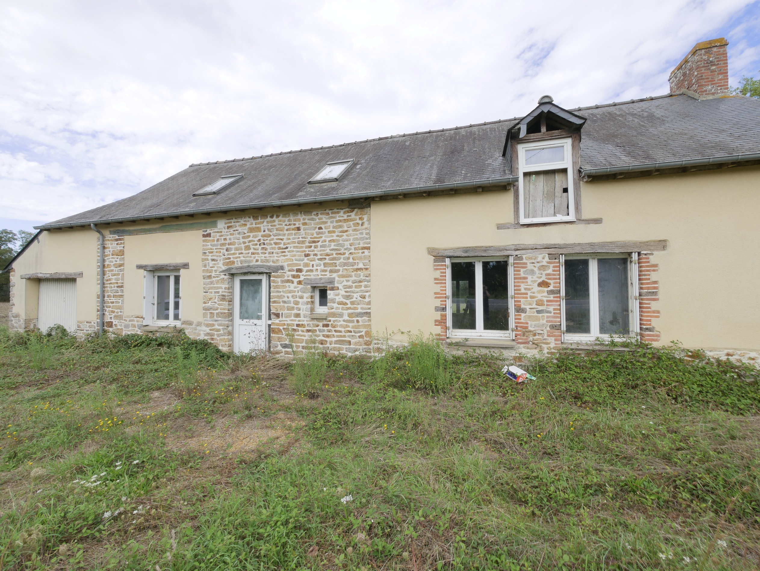 maison 4 pièces - 220,0m2 à Sens-de-Bretagne (35490)