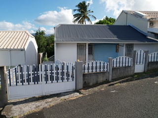 maison 4 pièces - 88m2 à Gourbeyre (97113)