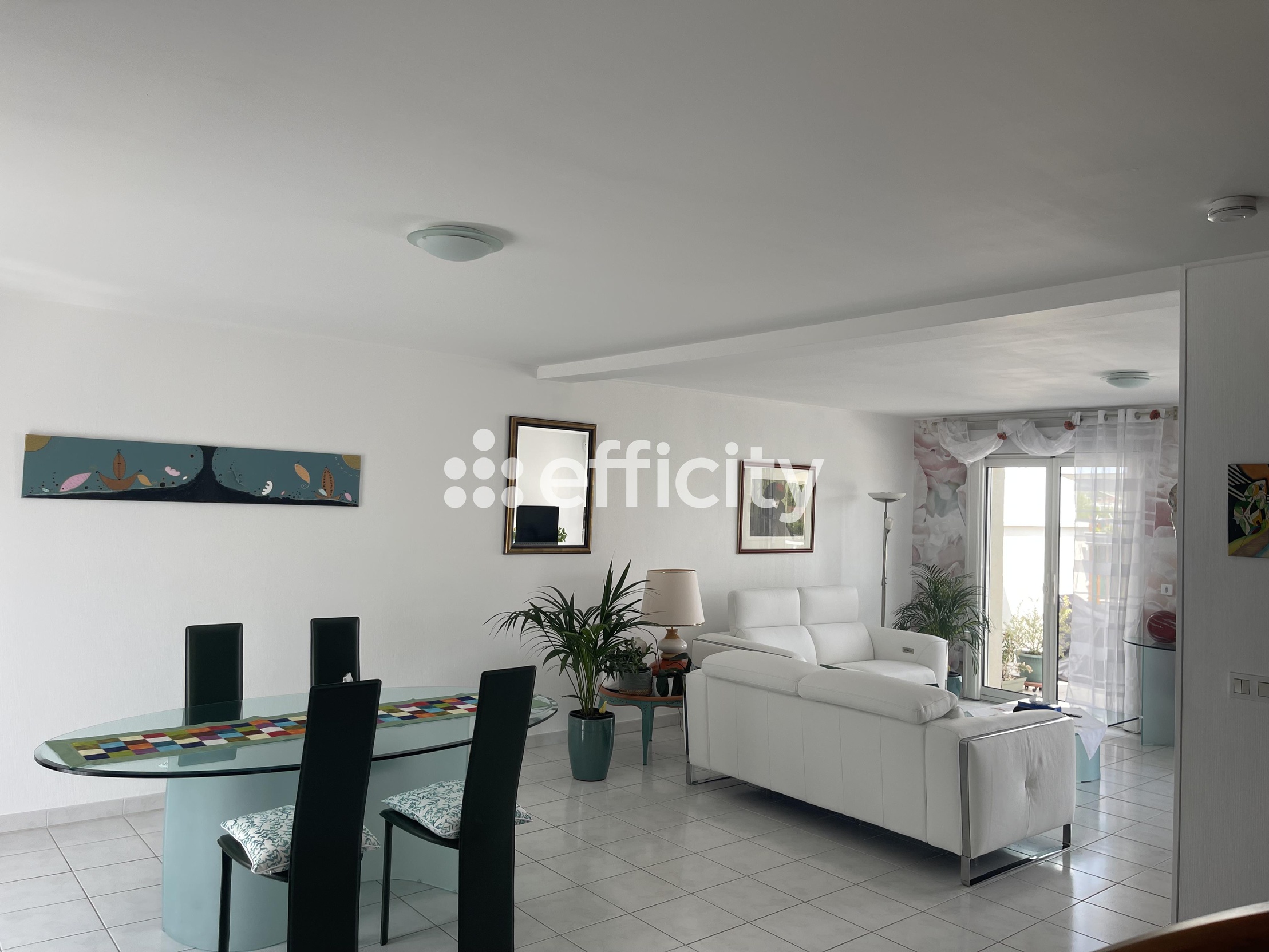 appartement 2 pièces - 49m2 à Évry-Courcouronnes (91000)