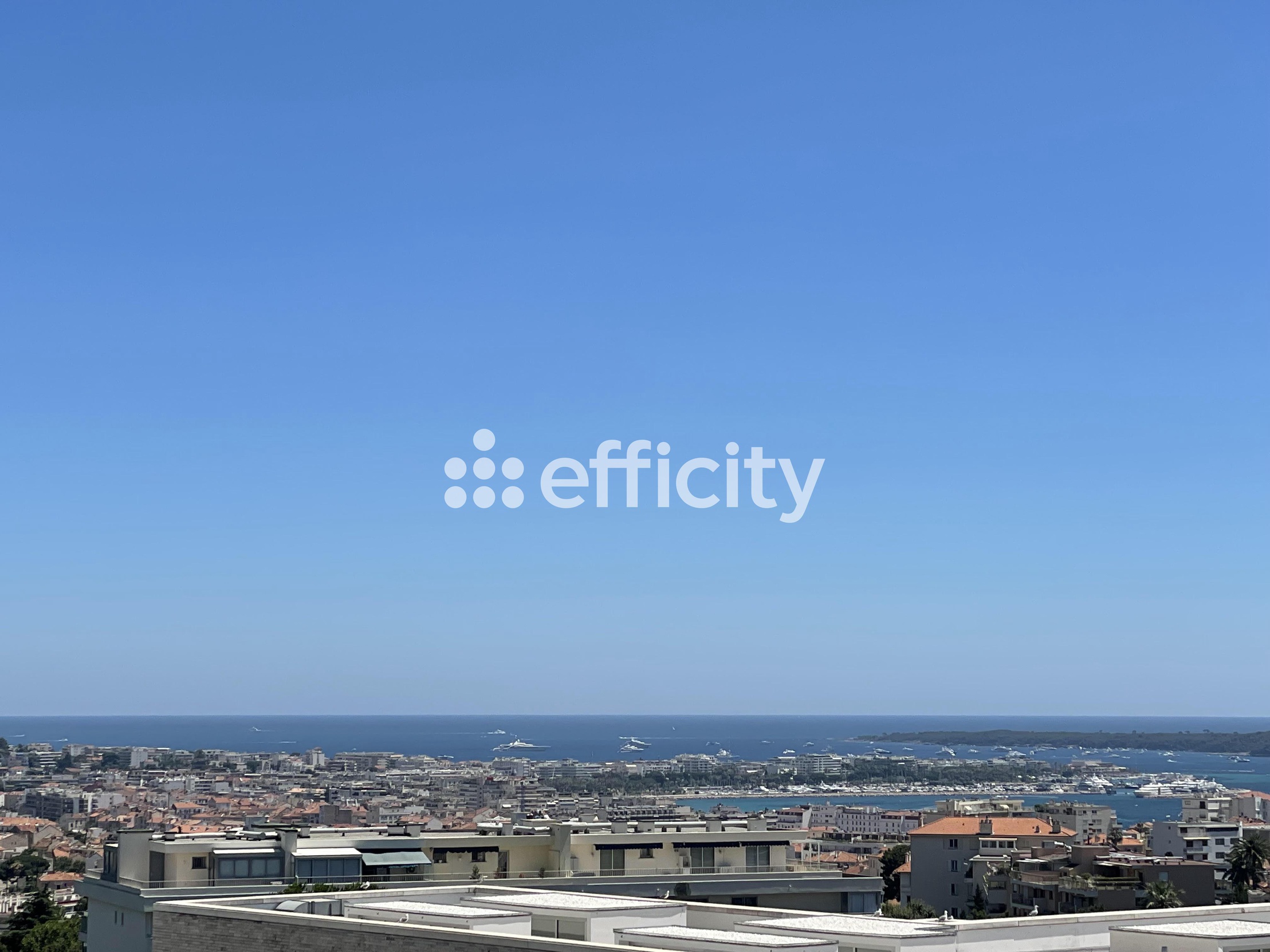 appartement 3 pièces - 66m2 à Cannes (06400)