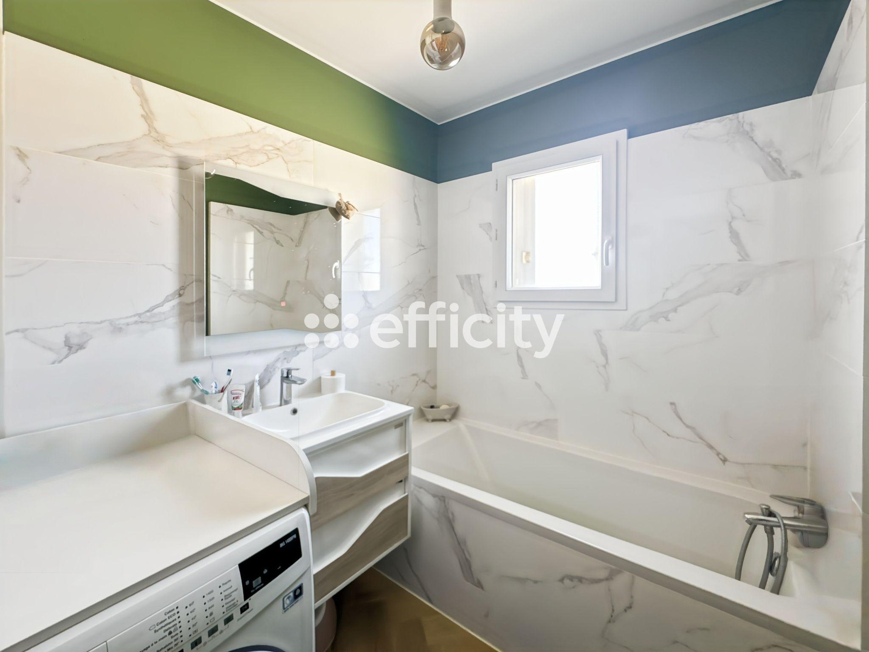 Achat immobilier Appartement 3 pièces  74m2 à Bordeaux (33300) - Photo n°7