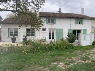 maison 9 pièces - 235m2 à Pons (17800)