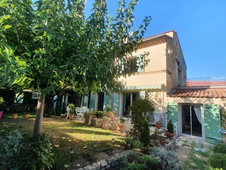 maison 8 pièces - 215m2 à Aix-en-Provence (13100)