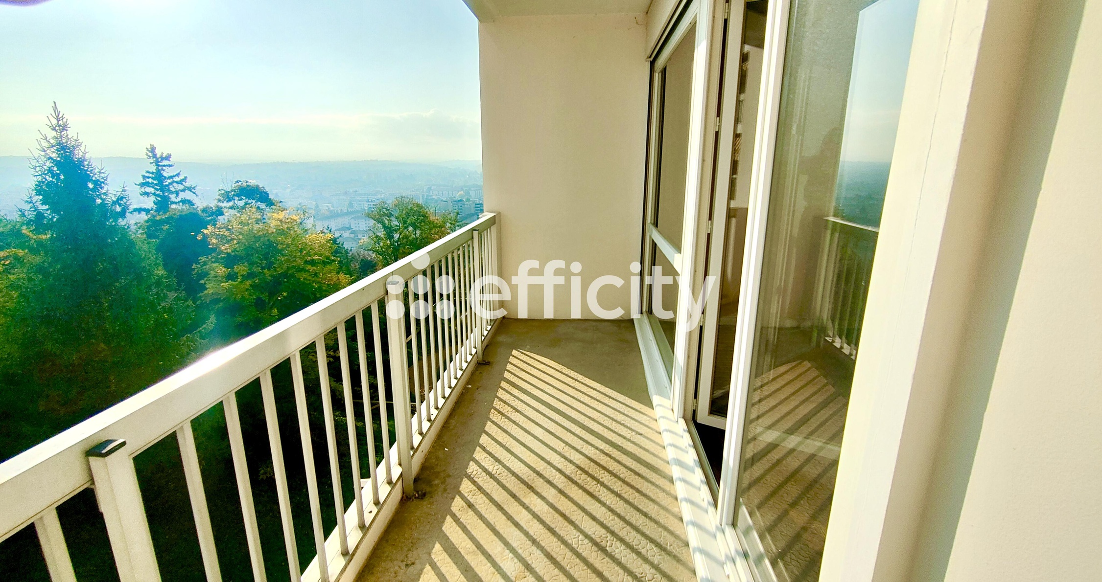 appartement 2 pièces - 45m2 à Tassin-la-Demi-Lune (69160)