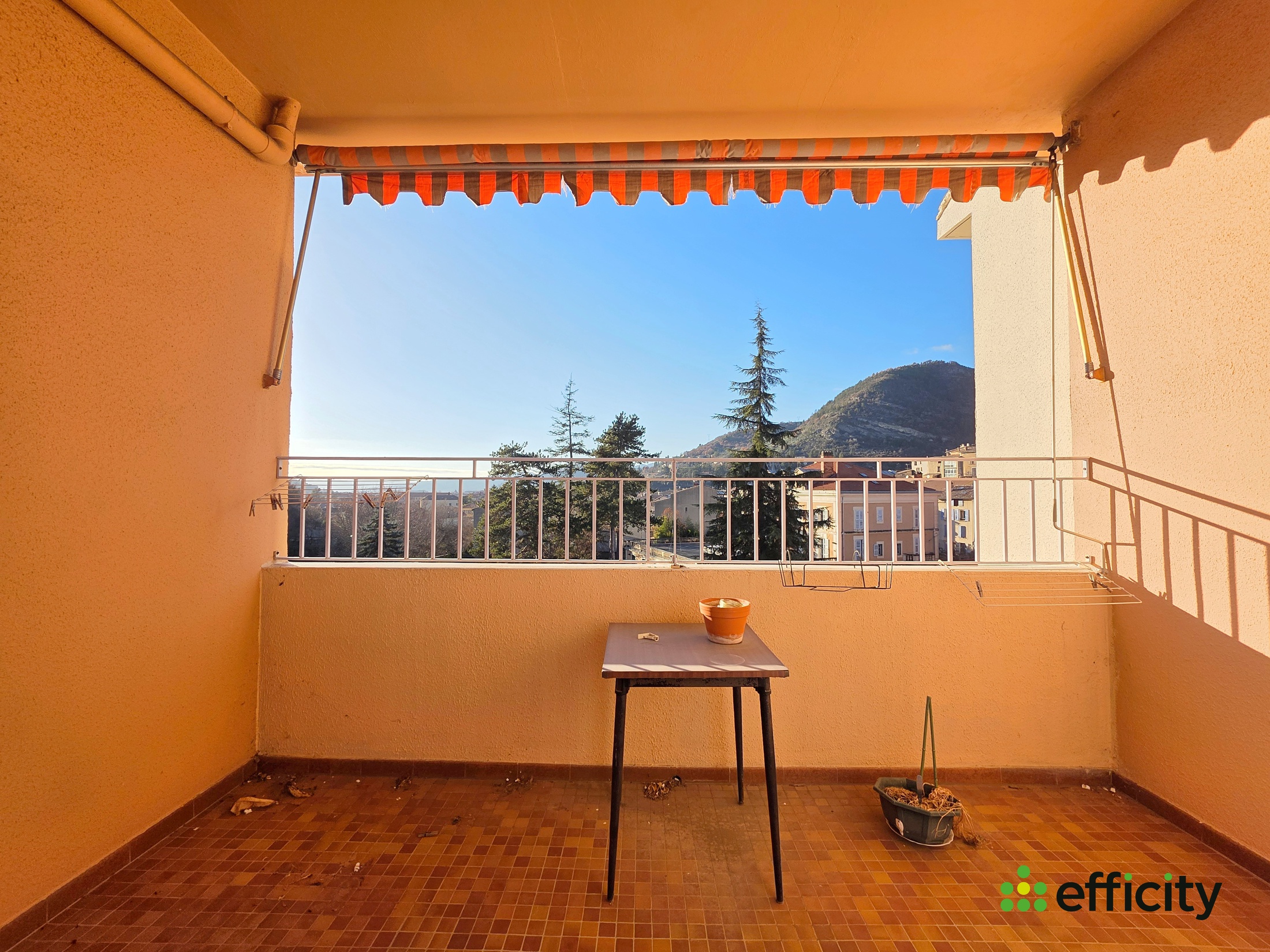 appartement 3 pièces - 72m2 à Digne-les-Bains (04000)