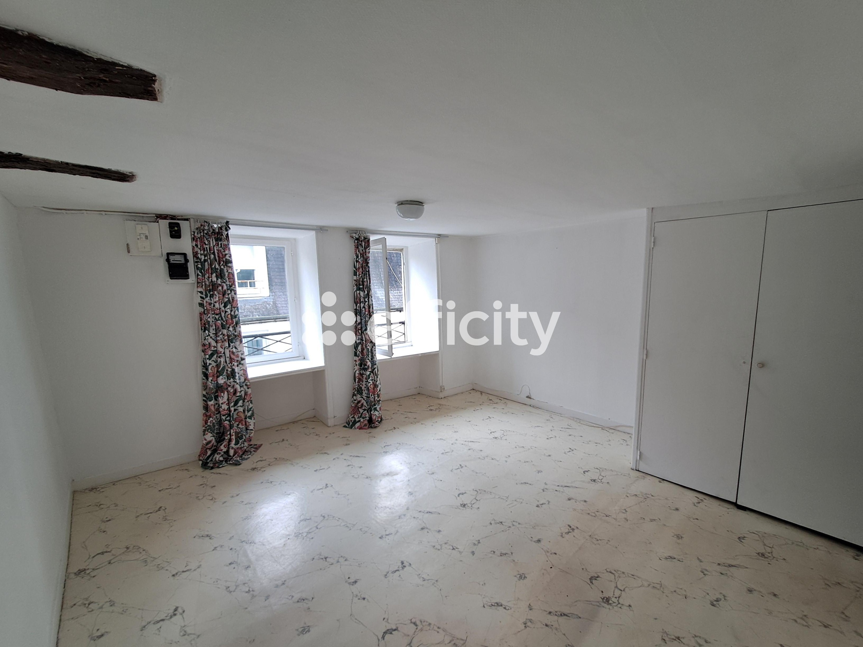 Achat immobilier Appartement 2 pièces  45m2 à Morlaix (29600) - Photo n°4