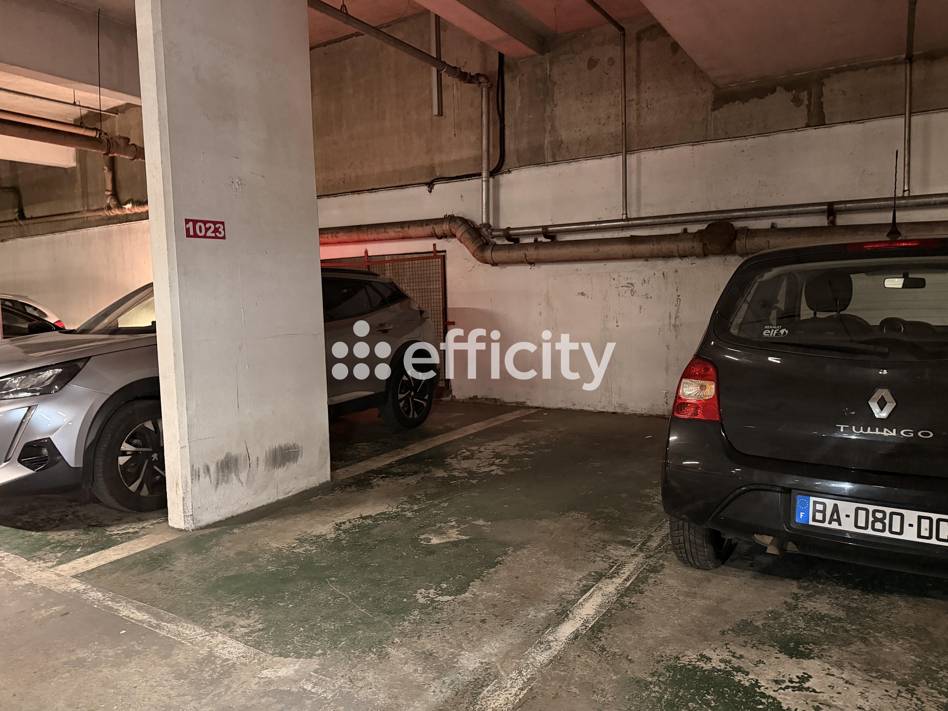 parking  - 11m2 à Issy-les-Moulineaux (92130)