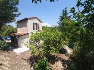 maison 4 pièces - 77m2 à Nice (06100)
