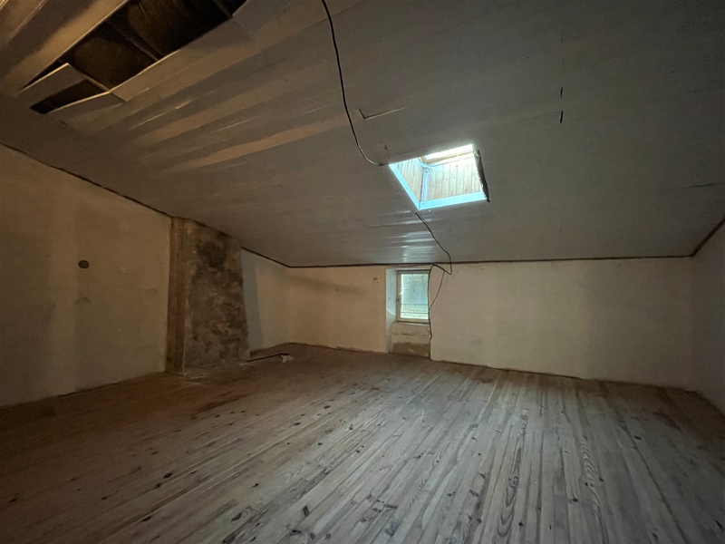 Achat immobilier Maison 7 pièces  205m2 à Gironde-sur-Dropt (33190) - Photo n°10