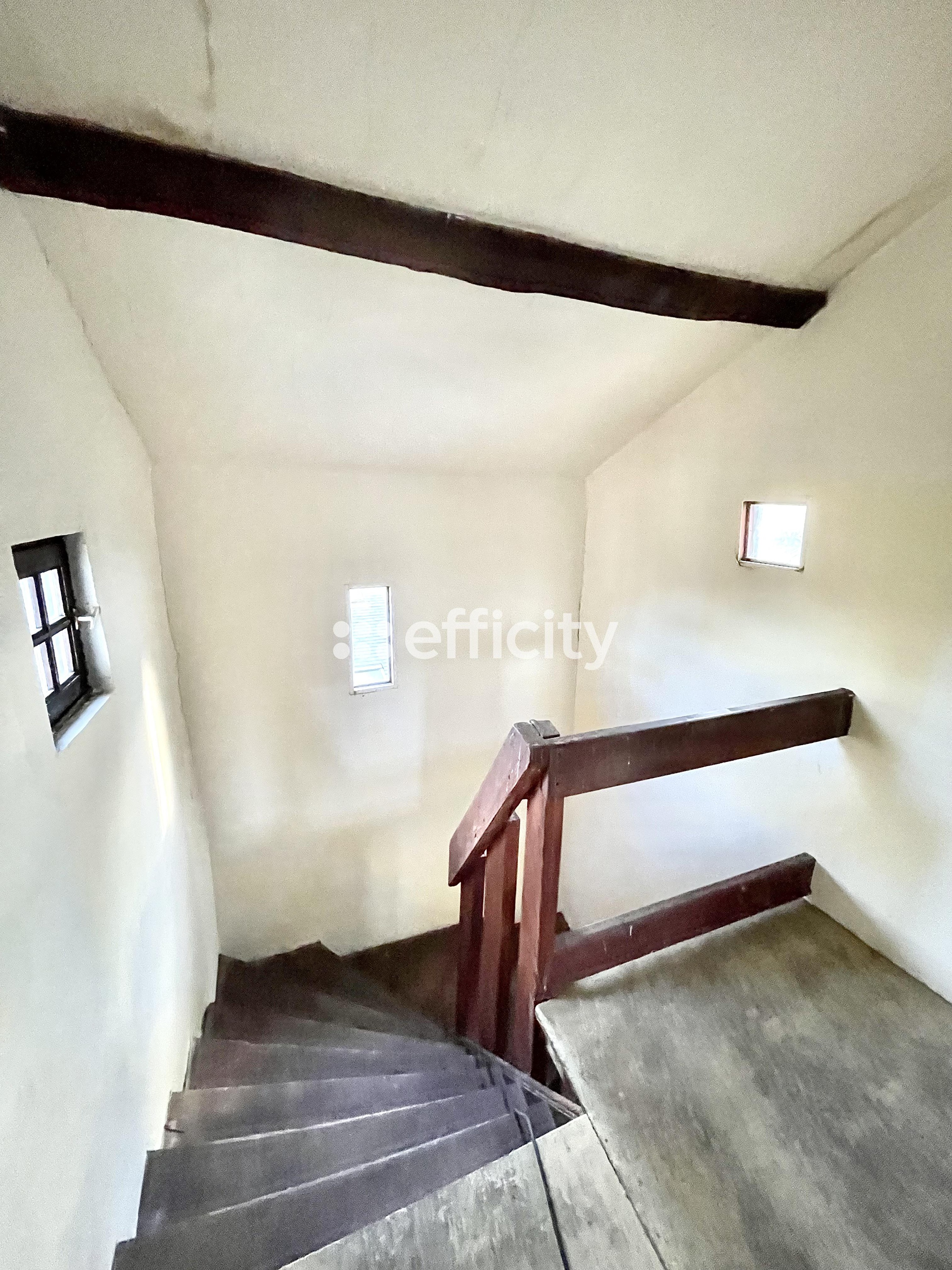 Achat immobilier Immeuble 8 pièces  250m2 à Lisieux (14100) - Photo n°8
