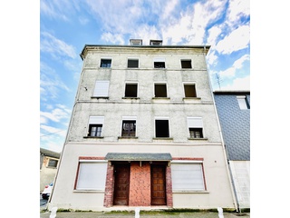 immeuble 8 pièces - 250m2 à Lisieux (14100)