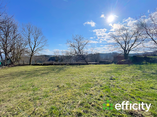 terrain  - 1292m2 à Saint-Marcellin-en-Forez (42680)