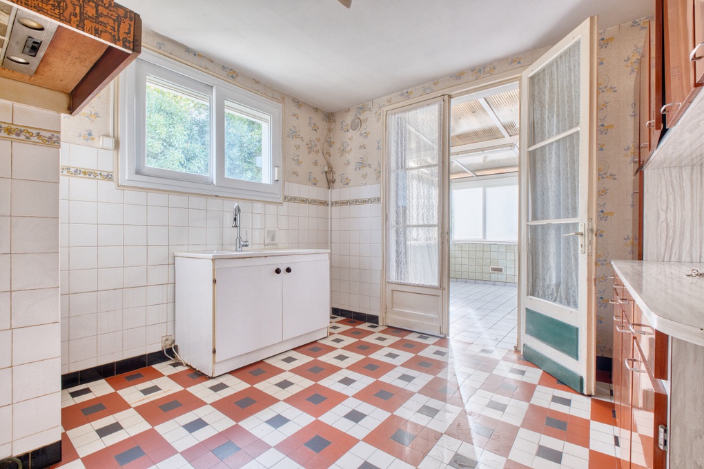 Achat immobilier Maison 5 pièces  140m2 à Mensignac (24350) - Photo n°4