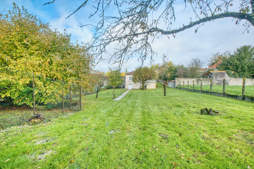 Achat immobilier Maison 5 pièces  140m2 à Mensignac (24350) - Photo n°15