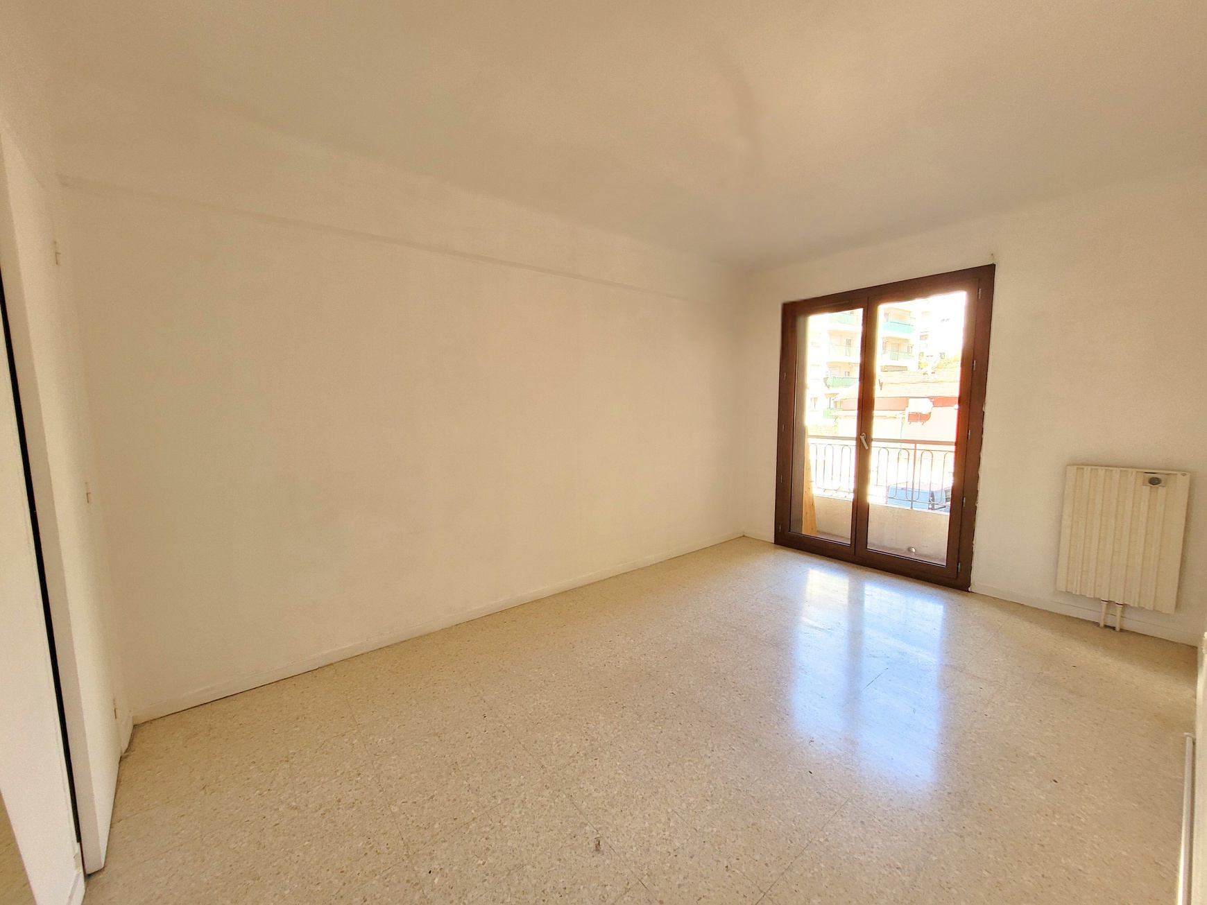 Achat immobilier Appartement 2 pièces  52m2 à Nice (06300) - Photo n°8