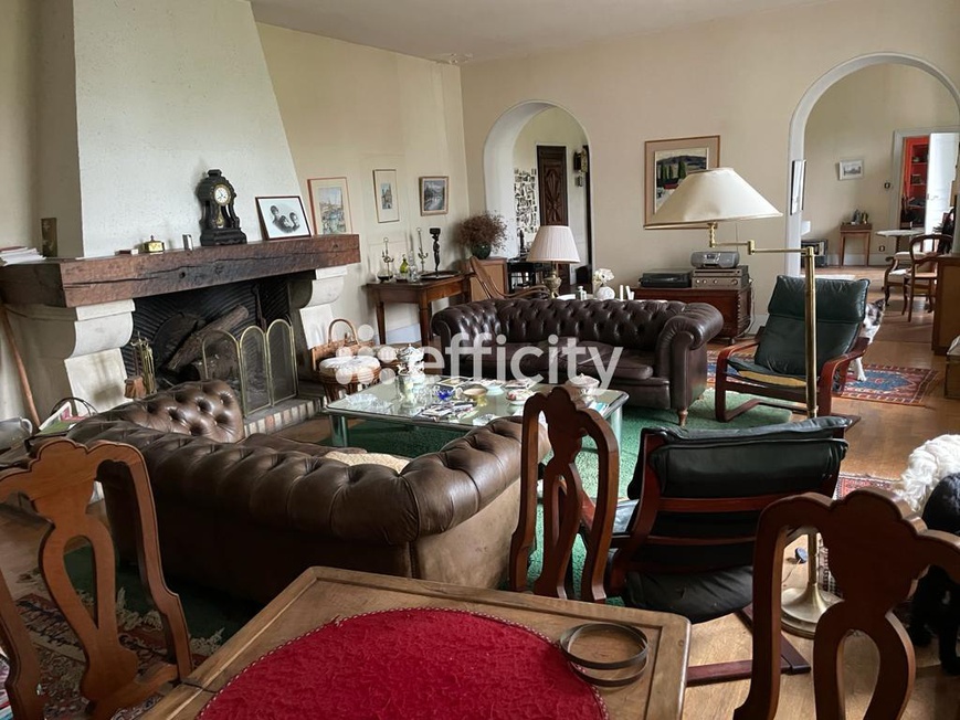 Achat immobilier Maison 12 pièces  306m2 à Saint-Rémy-en-Rollat (03110) - Photo n°11