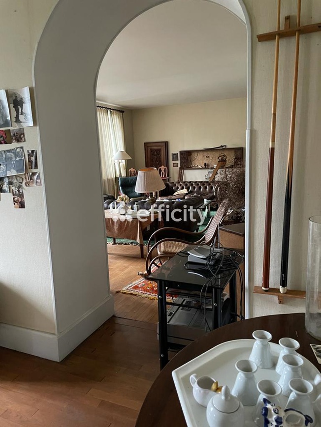 Achat immobilier Maison 12 pièces  306m2 à Saint-Rémy-en-Rollat (03110) - Photo n°15