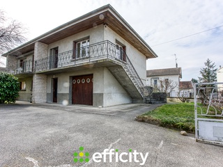 maison 7 pièces - 159m2 à Bourg-en-Bresse (01000)