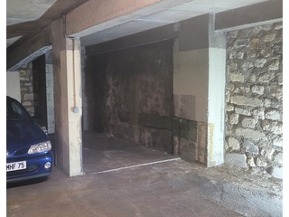 parking  - 12m2 à Paris (75012)