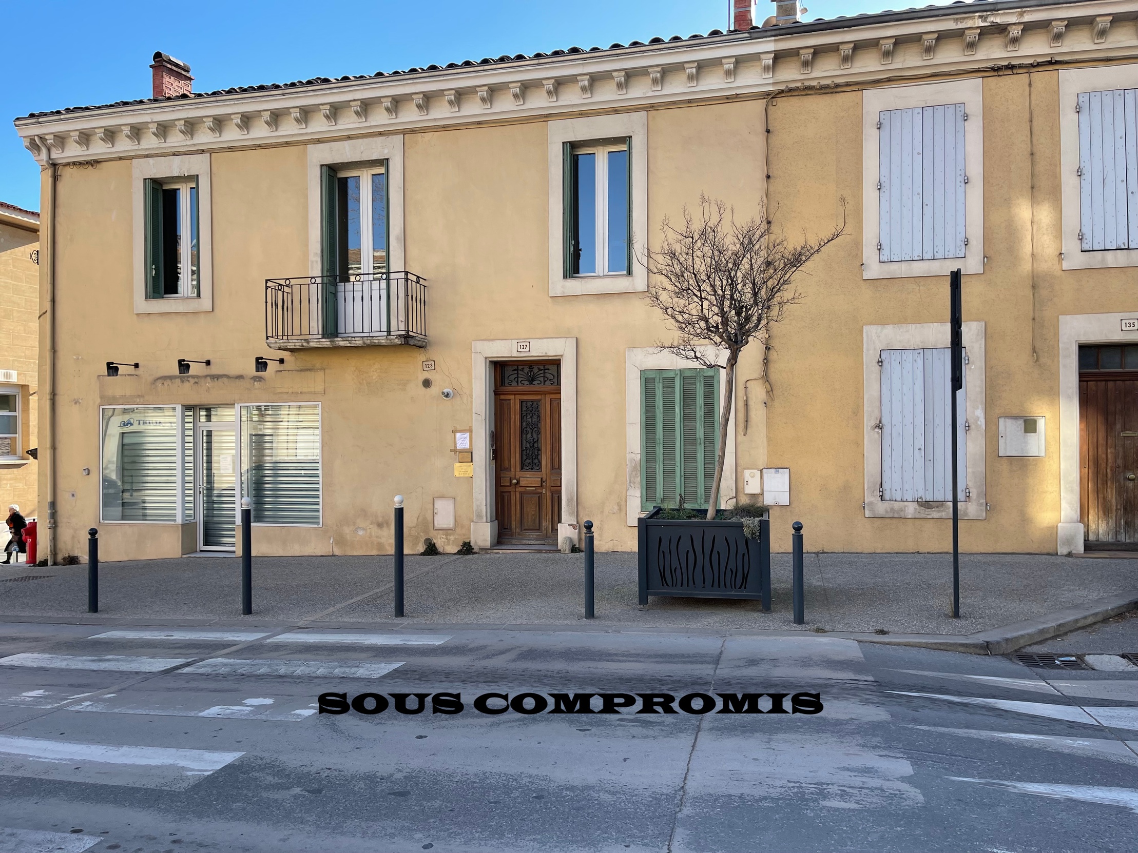 immeuble 9 pièces - 140m2 à Apt (84400)