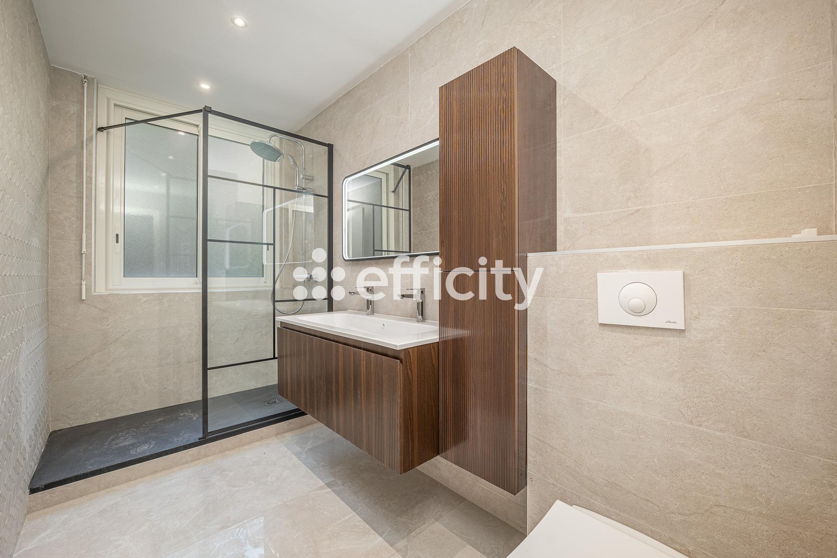 Achat immobilier Appartement 4 pièces  167m2 à Marseille (13008) - Photo n°8