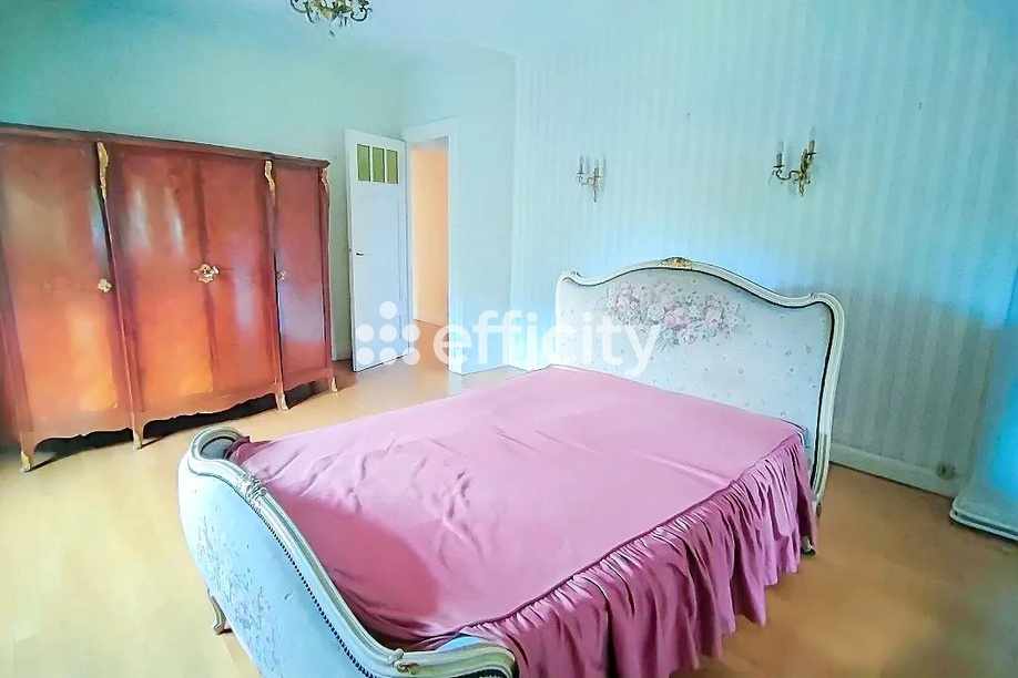 Achat immobilier Maison 10 pièces  255m2 à Seclin (59113) - Photo n°13