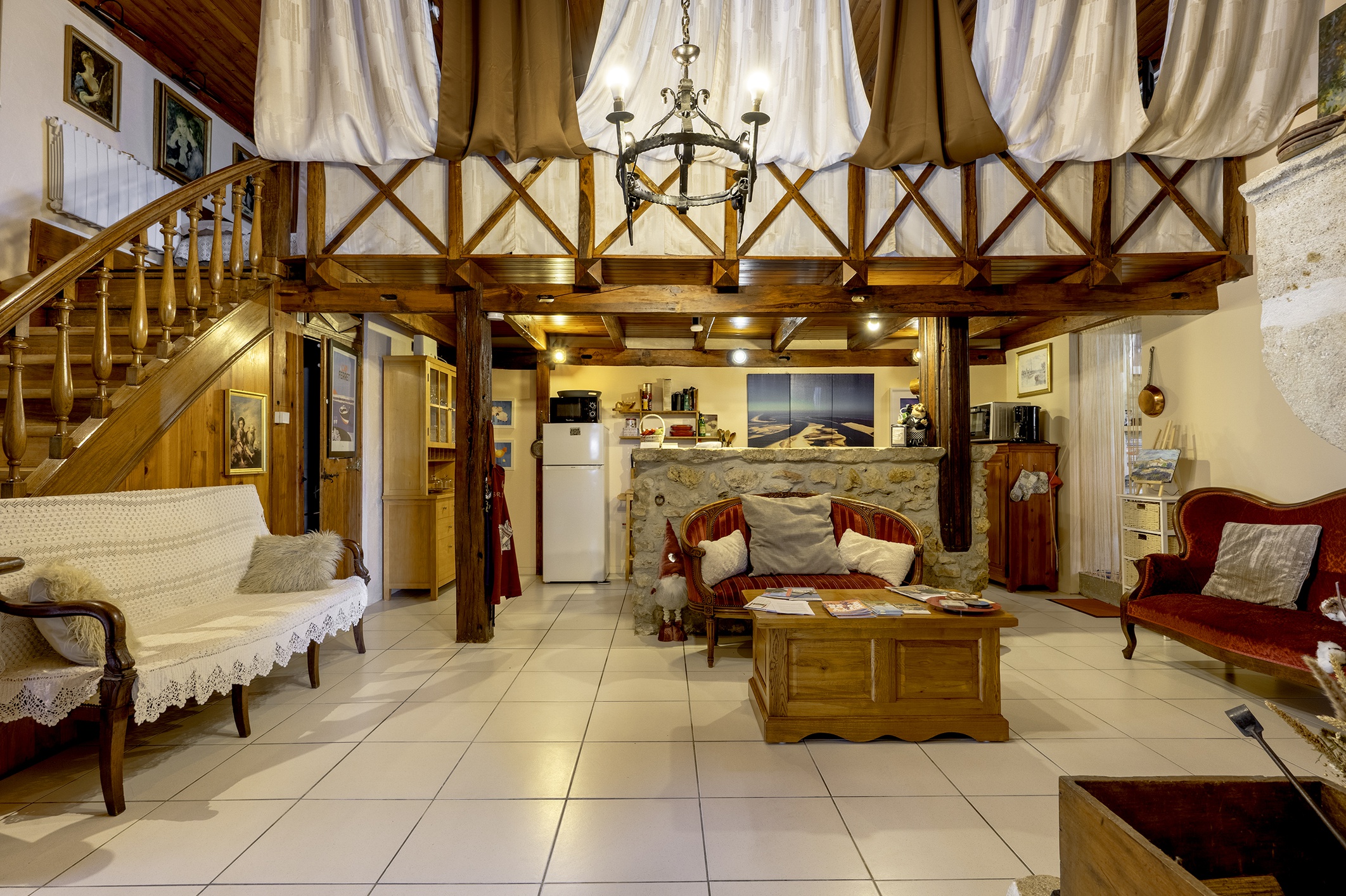 Achat immobilier Maison 8 pièces  260m2 à Saint-Selve (33650) - Photo n°14