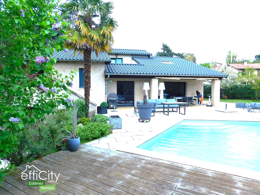 maison 9 pièces - 227m2 à Limonest (69760)