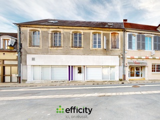 immeuble 5 pièces - 360m2 à Saint-Amand-Montrond (18200)