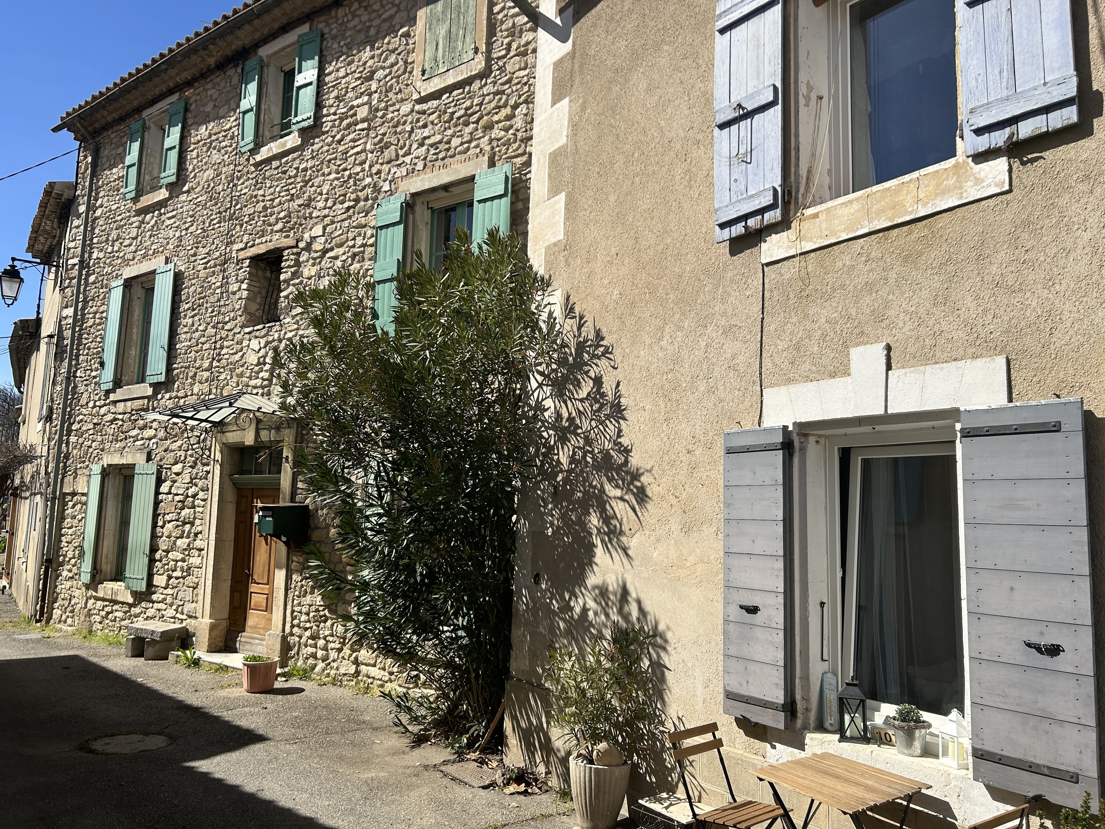 maison 8 pièces - 207m2 à Saint-Martin-de-Castillon (84750)