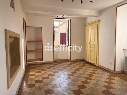 Achat immobilier Maison 5 pièces  110m2 à Saint-Christophe-en-Brionnais (71800) - Photo n°7