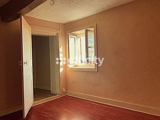Achat immobilier Maison 5 pièces  110m2 à Saint-Christophe-en-Brionnais (71800) - Photo n°13