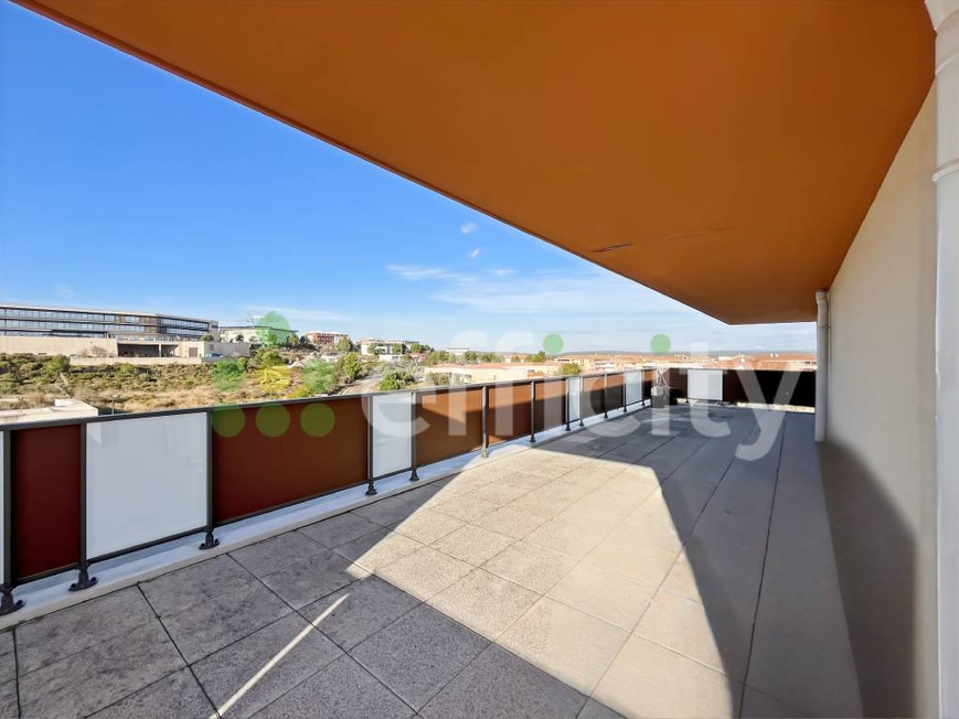 Achat appartement 125 m2 Aix-en-Provence (13290), 5 pièces