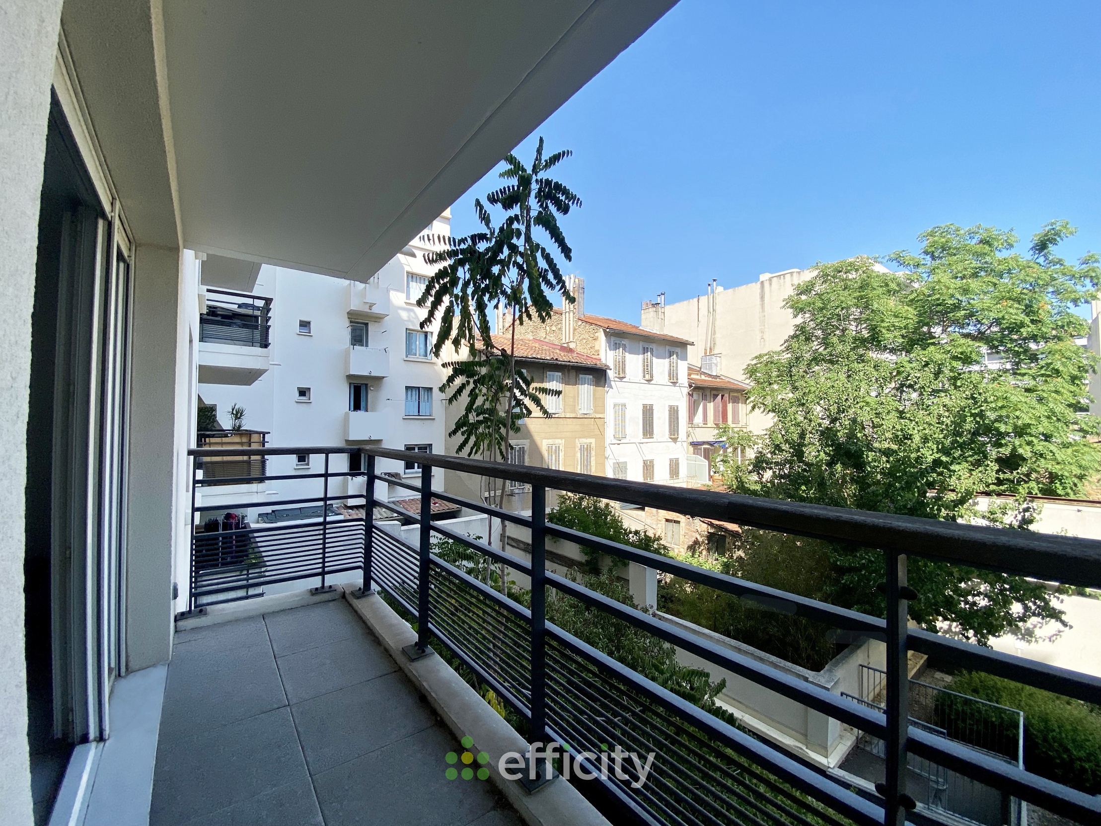appartement 1 pièces - 28m2 à Marseille (13004)
