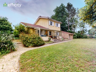 maison 6 pièces - 154m2 à Crémieu (38460)