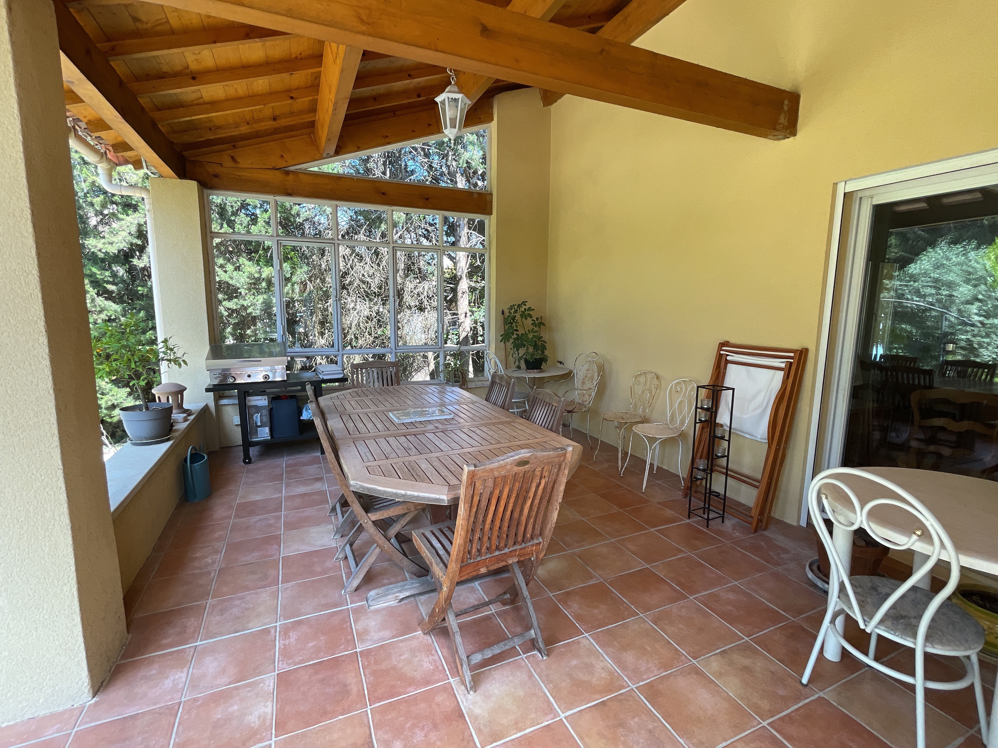 Achat immobilier Maison 7 pièces  250m2 à Pujaut (30131) - Photo n°1