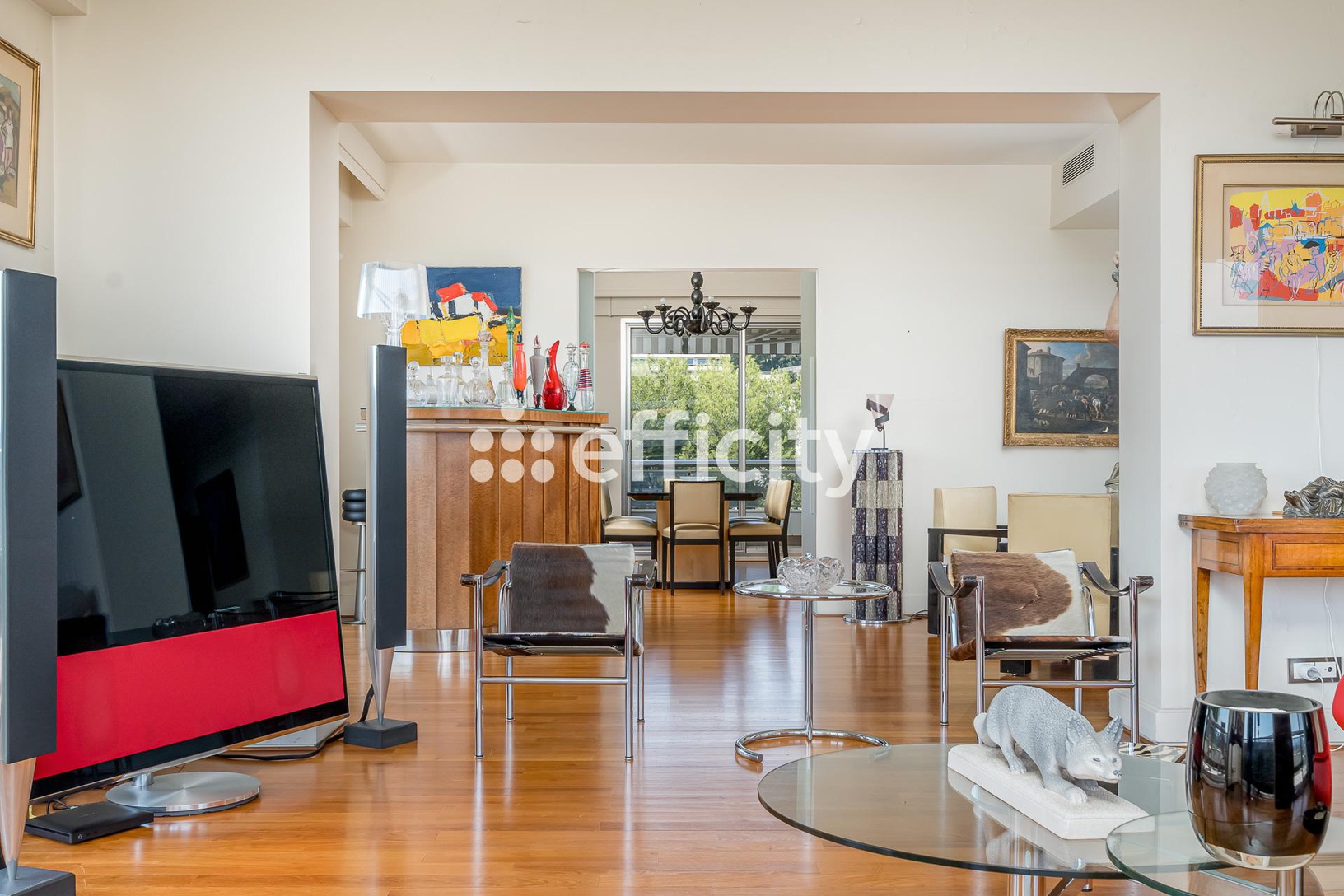 Achat immobilier Appartement 6 pièces  230m2 à Marseille (13008) - Photo n°5