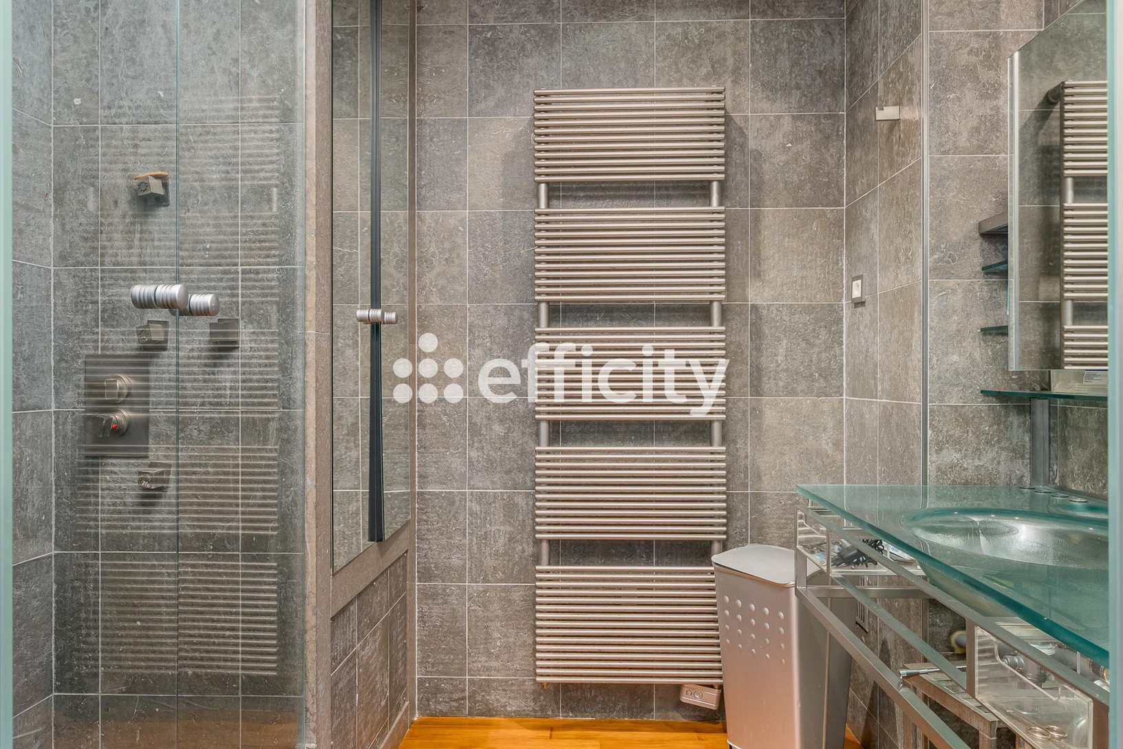 Achat immobilier Appartement 6 pièces  230m2 à Marseille (13008) - Photo n°11