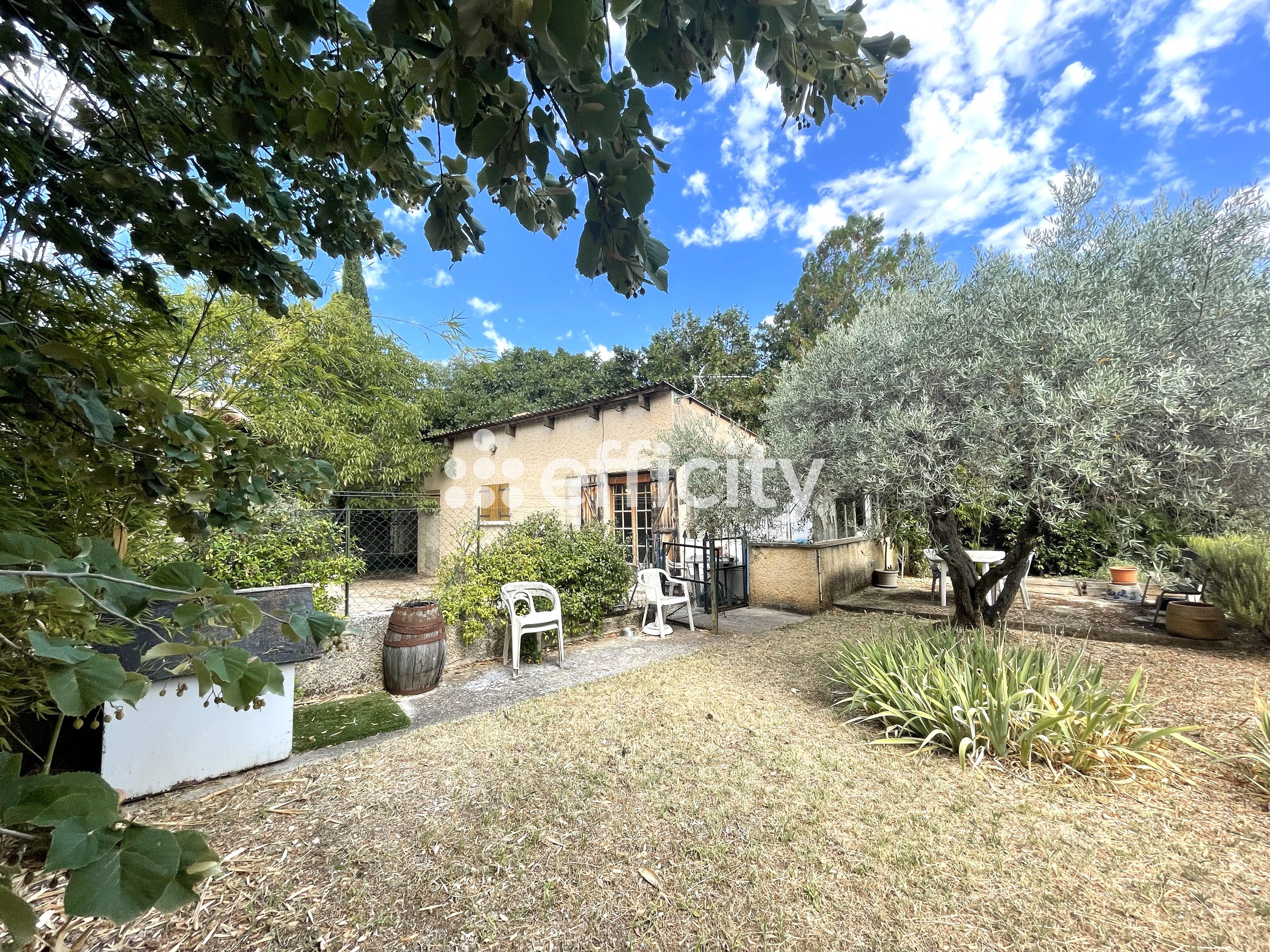 maison 11 pièces - 267m2 à Aubignan (84810)