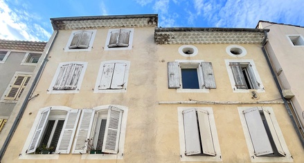 immeuble 20 pièces - 400m2 à Montélimar (26200)