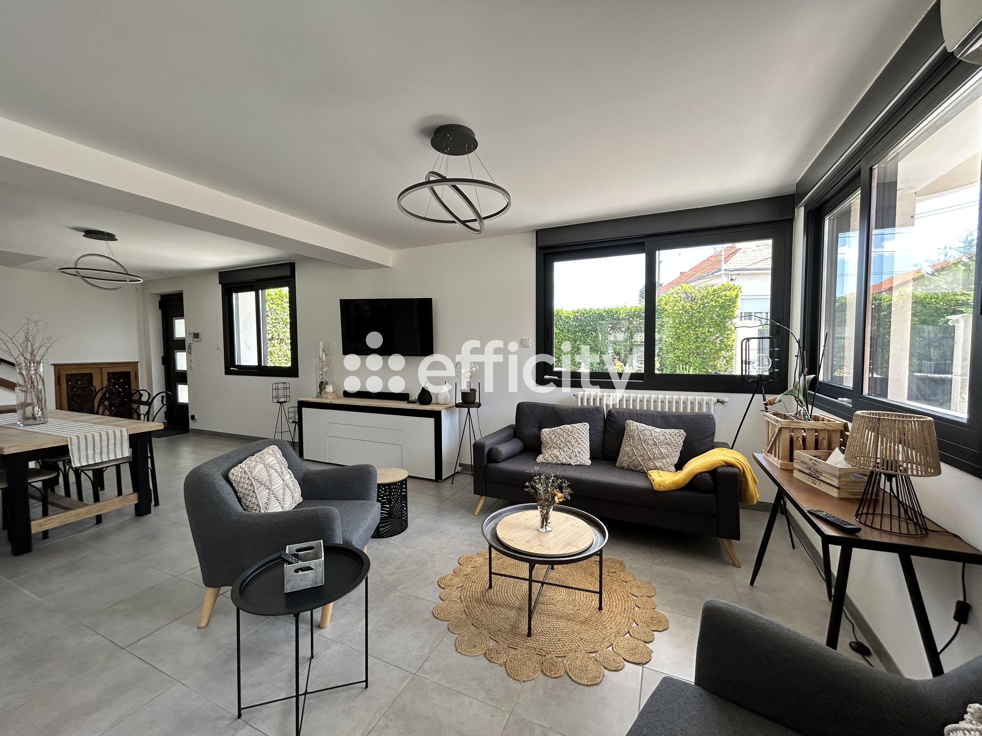 Achat immobilier Maison 6 pièces  151m2 à Roanne (42300) - Photo n°4