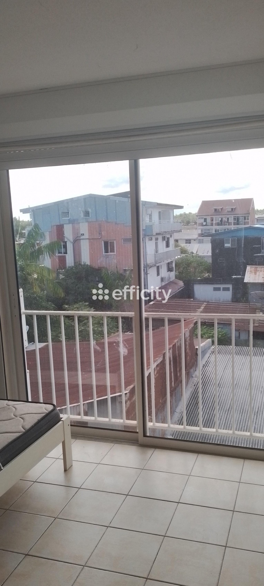 appartement 3 pièces - 73m2 à Cayenne (97300)