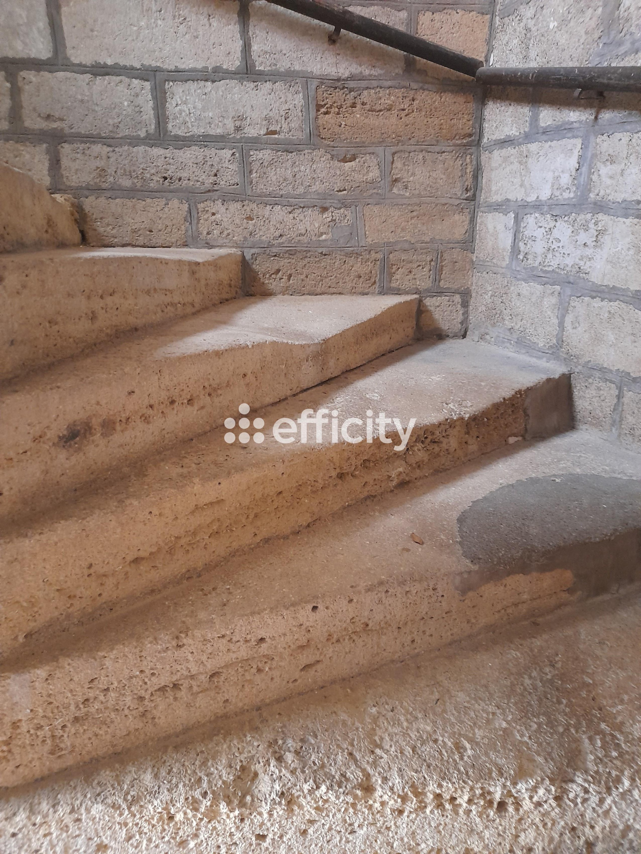 Achat immobilier Appartement 2 pièces  60m2 à Pézenas (34120) - Photo n°8