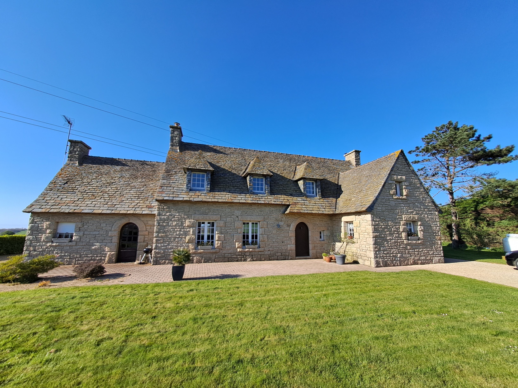 maison 5 pièces - 170m2 à Saint-Pol-de-Léon (29250)