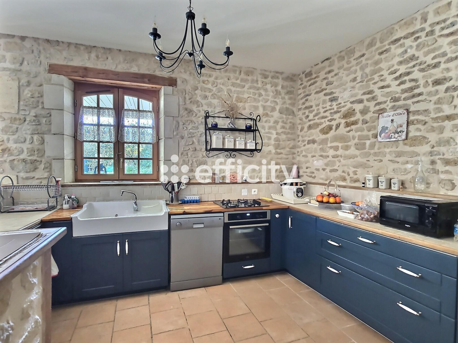 Achat immobilier Maison 6 pièces  204m2 à Loulay (17330) - Photo n°6